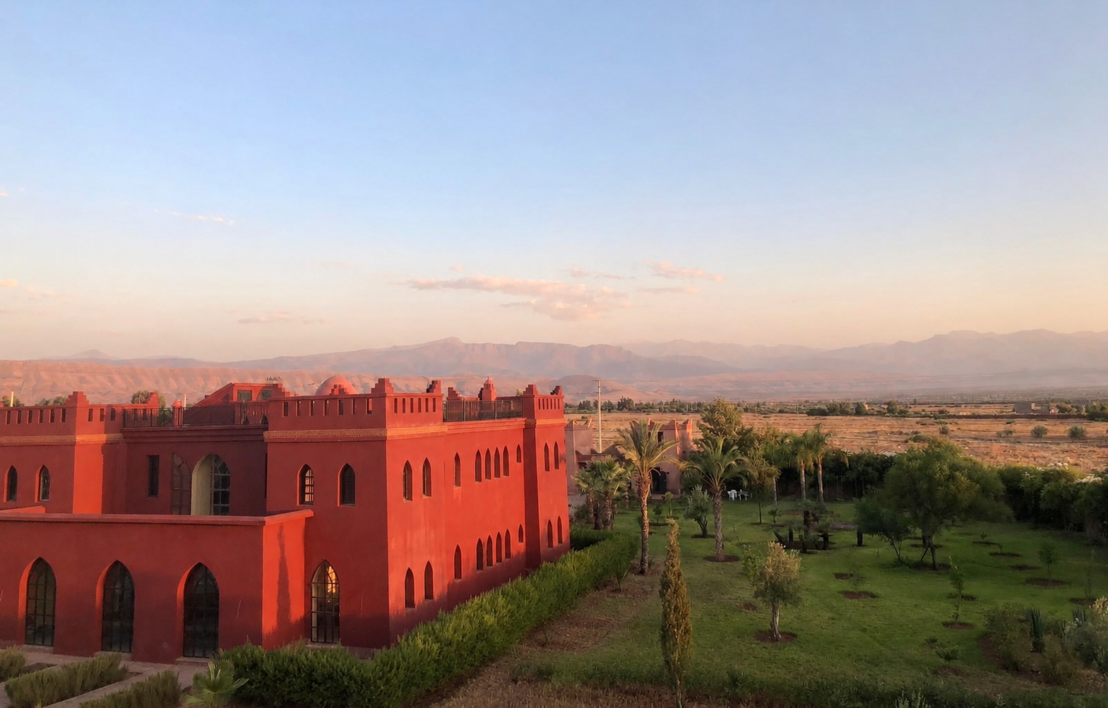 Riad Ines Marrakech - Maison d'hôtes de charme au pied du Haut Atlas